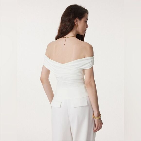 New OGL Eco-SkinKiss® Criss Cross Off Shoulder
New Airy Brami Top - White Size M - Picture 3 of 11
